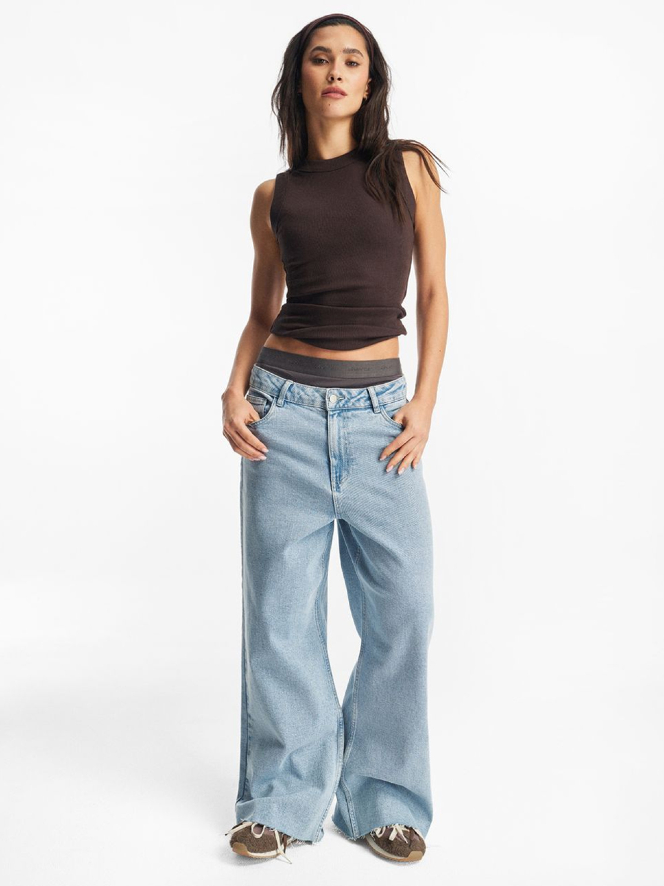 Топ DIVERSE Bau модель 10048819 Топ DIVERSE Bau модель 10048819 Фото