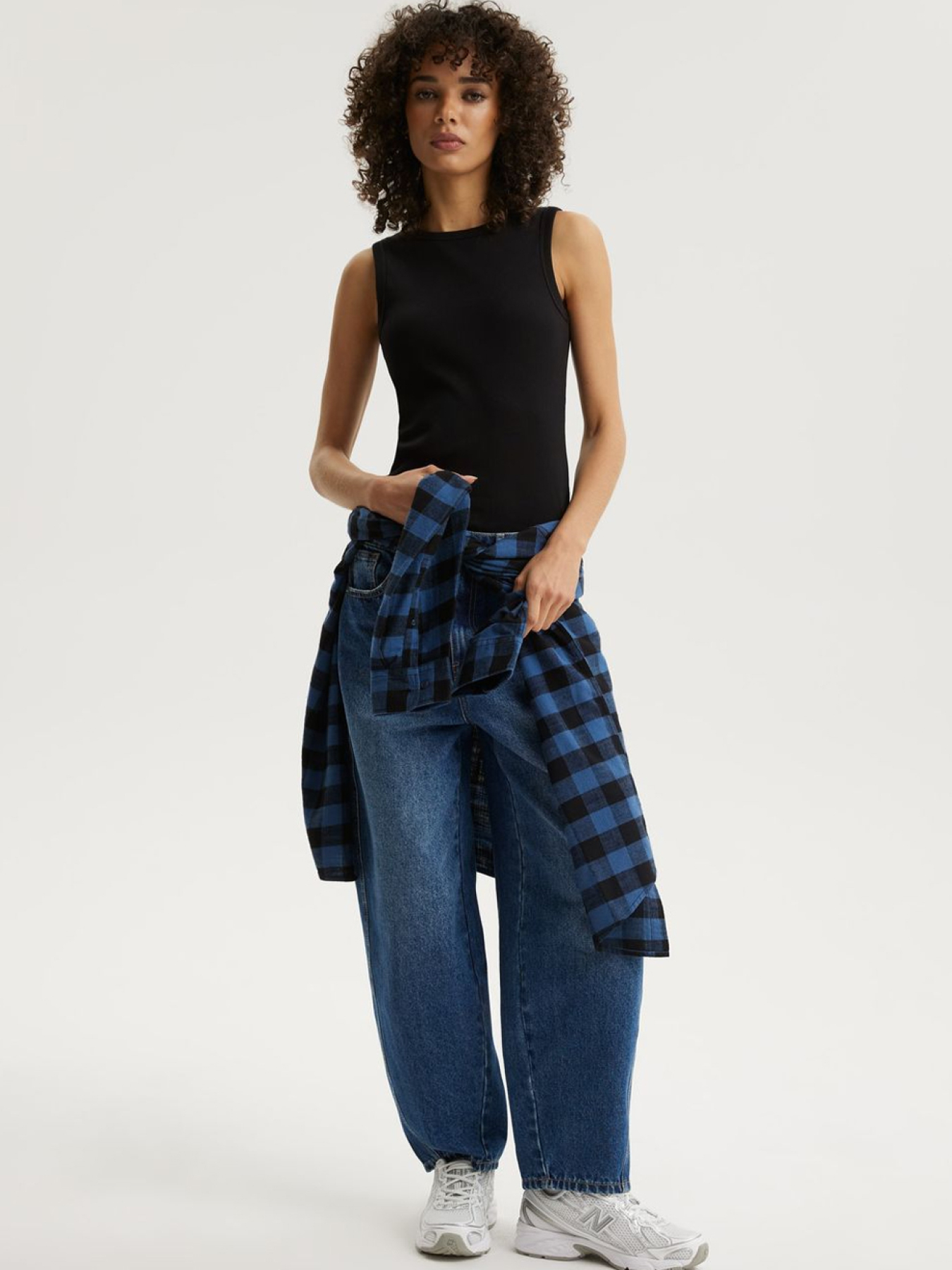 Топ DIVERSE Cher B 261 модель 10048820 Топ DIVERSE Cher B 261 модель 10048820 Фото