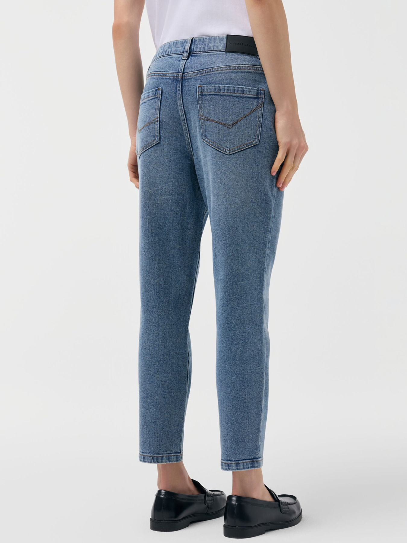 Зауженные джинсы DIVERSE Wordi Iii 261 модель 10048840 Фото