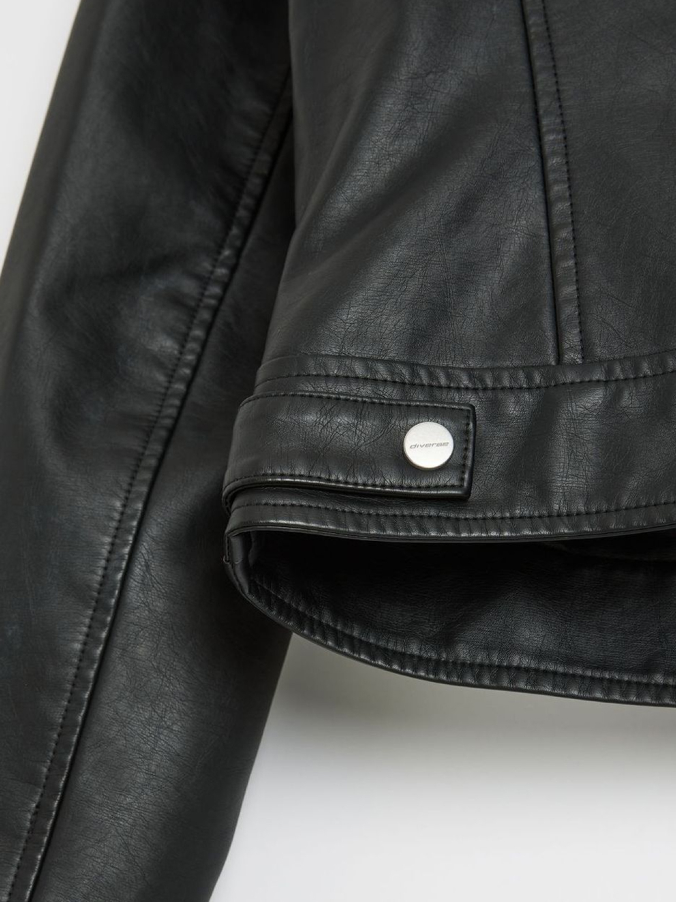 Куртка жіноча BANSHI зі штучної шкіри чорна модель 10048844 Фото