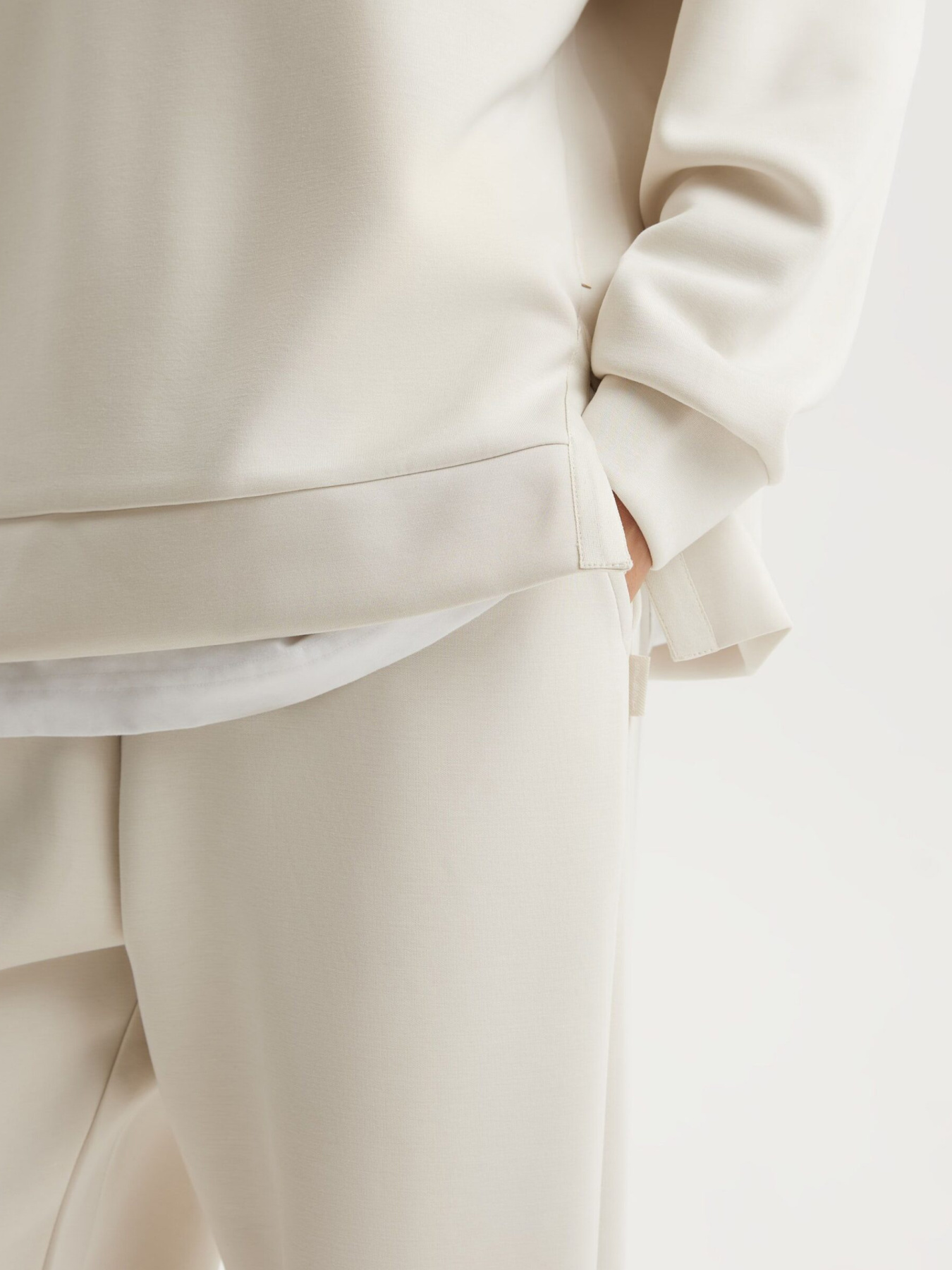 Спортивні штани DIVERSE Ladimos B 261 модель 10048869 Фото