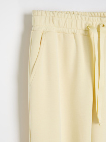 Спортивные штаны женские LADIMOS B 261 светло-желтые модель 10048869 Фото