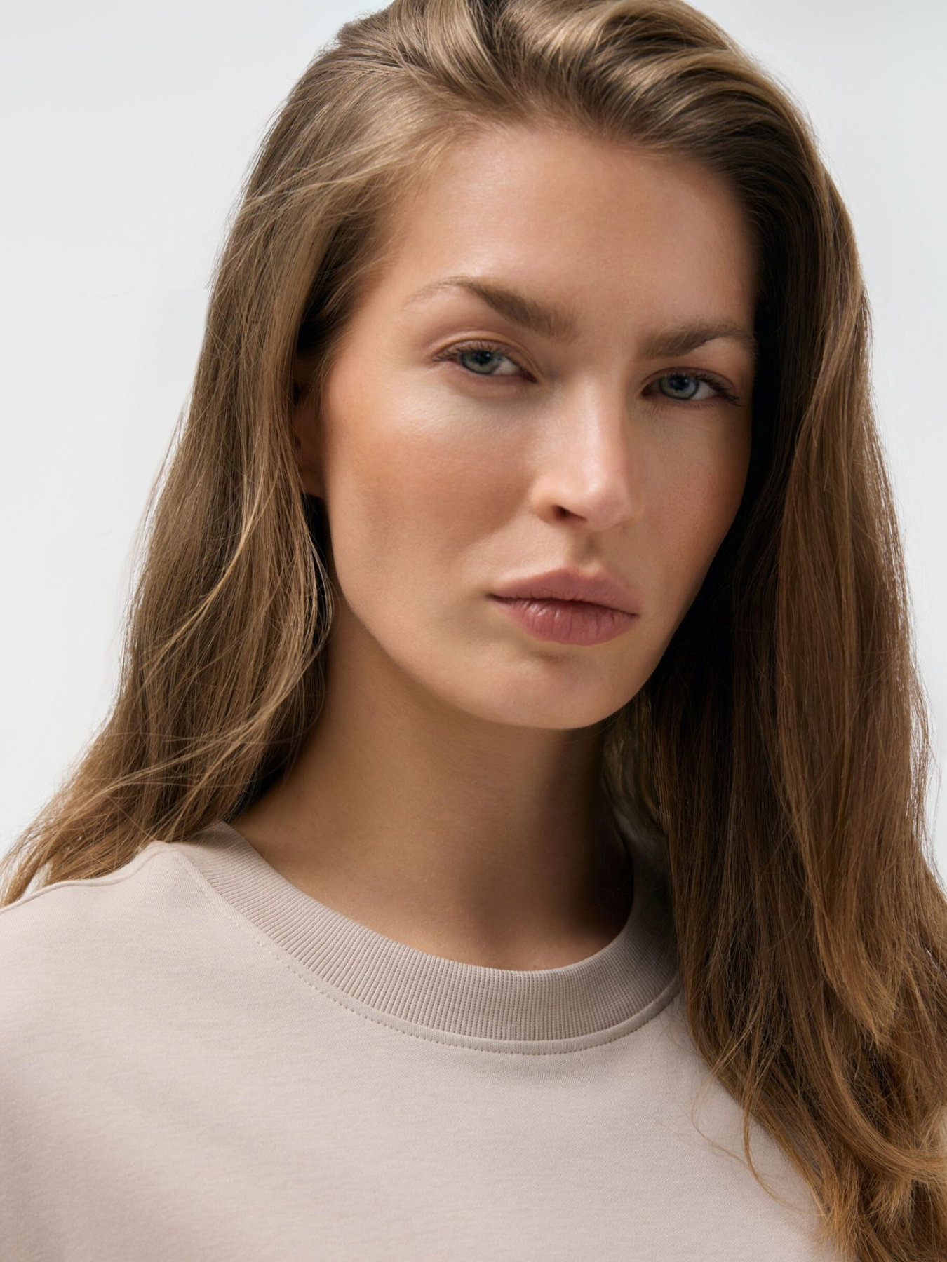 Футболка DIVERSE Jasinta 261 модель 10048881 Фото