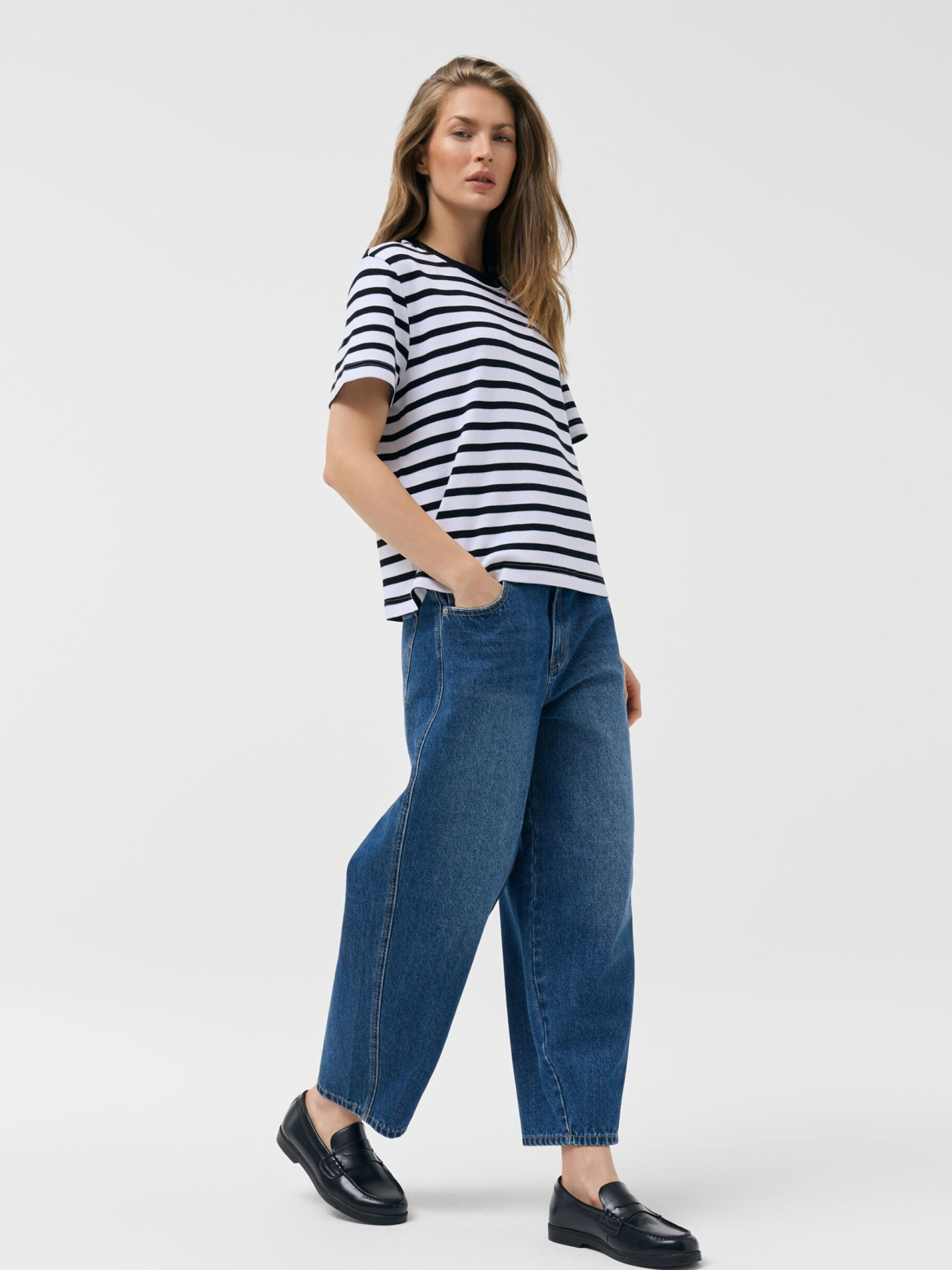 Футболка DIVERSE Jasinta 261 модель 10048881 Фото