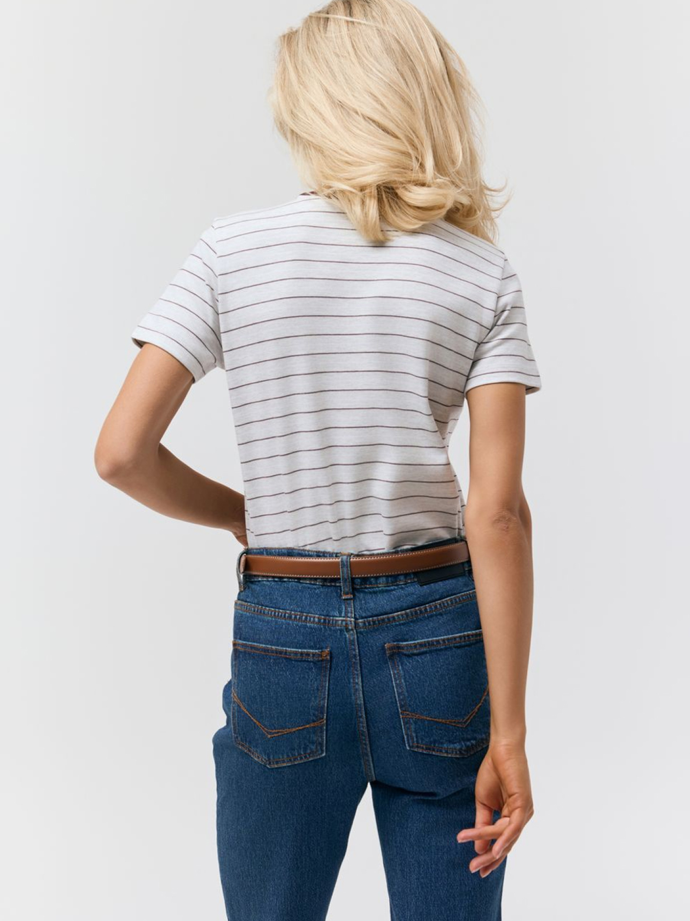 Футболка смугаста жіноча PILORA світло-сіра модель 10048883 Фото