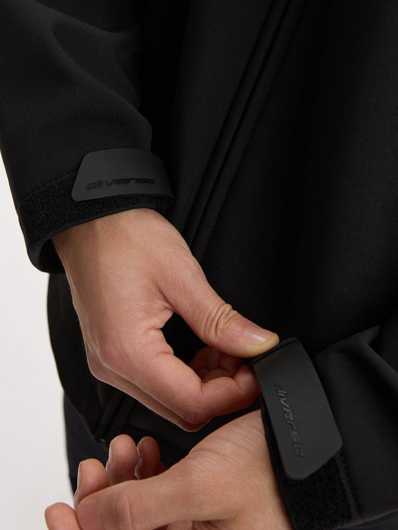 Демисезонная куртка DIVERSE Shellbomb модель 10048893 Демисезонная куртка DIVERSE Shellbomb модель 10048893 Фото