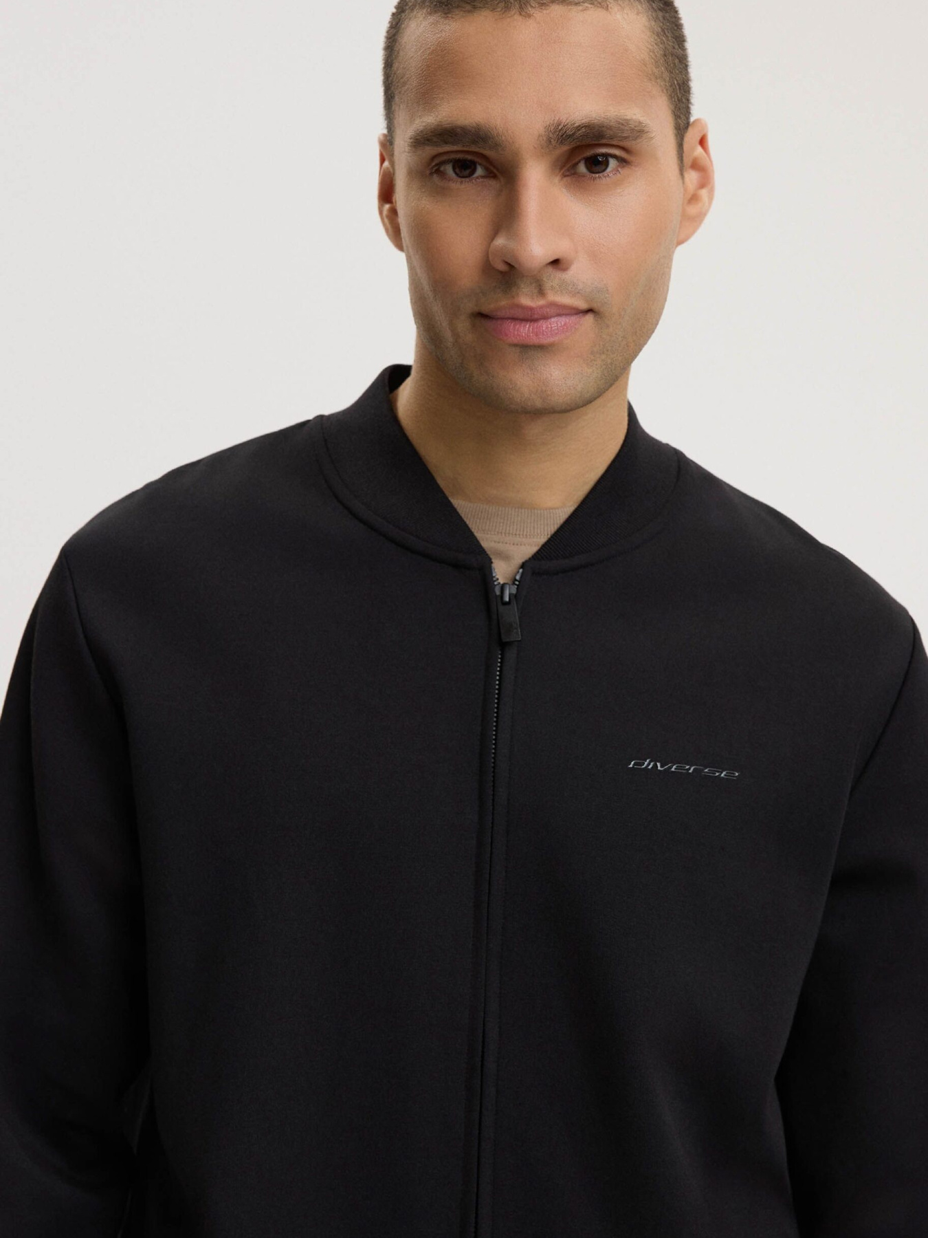 Спортивная кофта DIVERSE Basebomber S модель 10049297 Фото