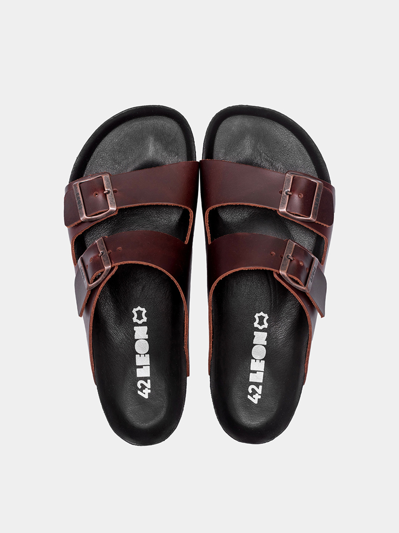 Шльопанці чоловічі Leon 4724 коричневі модель 4724-Brown Фото