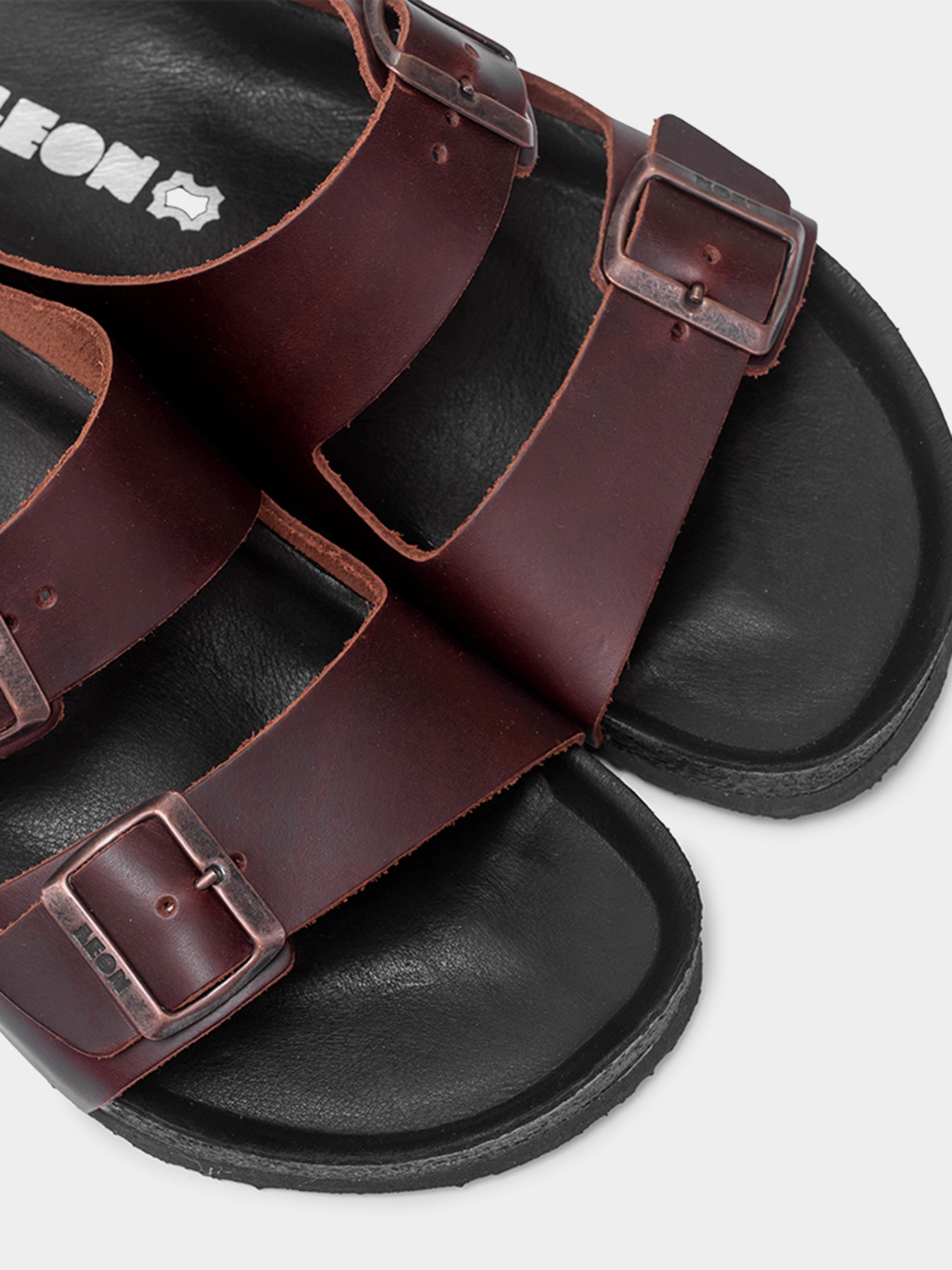 Шльопанці Leon модель 4724-Brown Фото