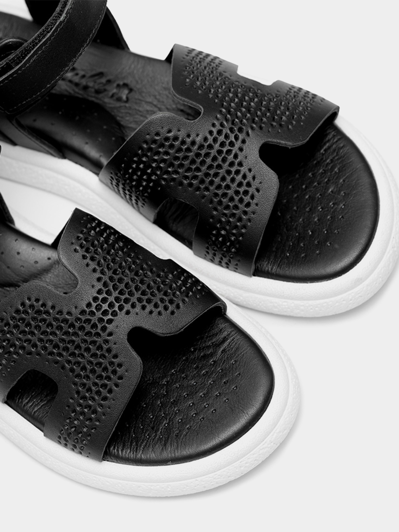 Сандалії Tutubi модель 3371-Black Фото