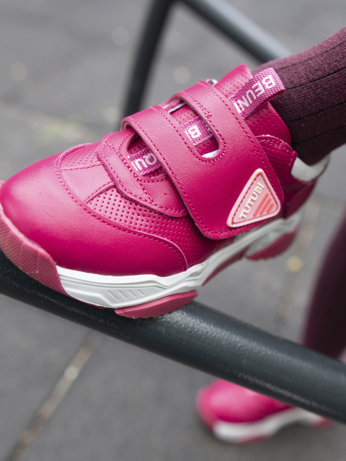 Анатомические кроссовки для девочек Tutubi 1801-06 розовые модель 1801-06-Pink Фото