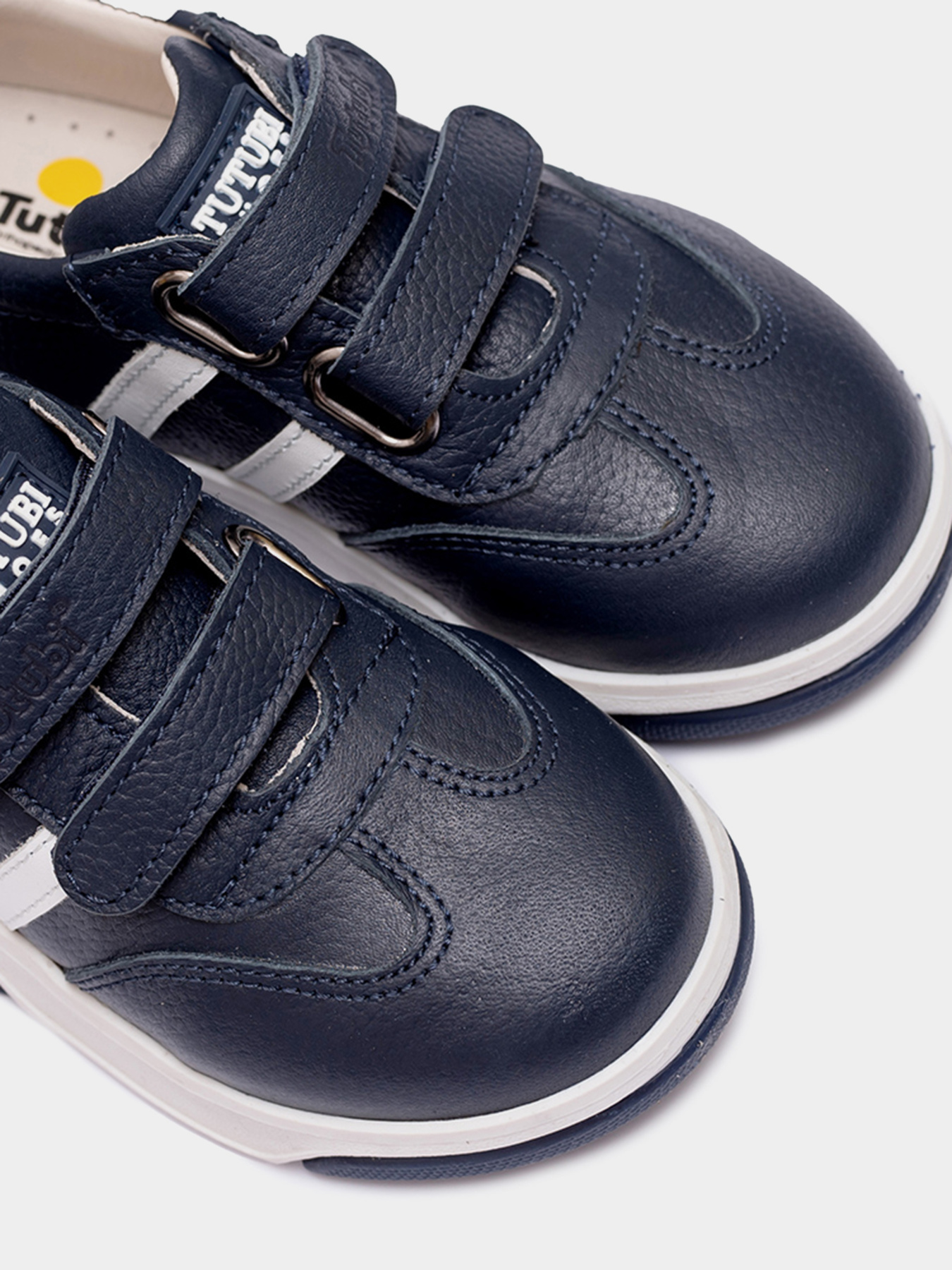 Кроссовки повседневные Tutubi модель 3209-01-White.Black Фото