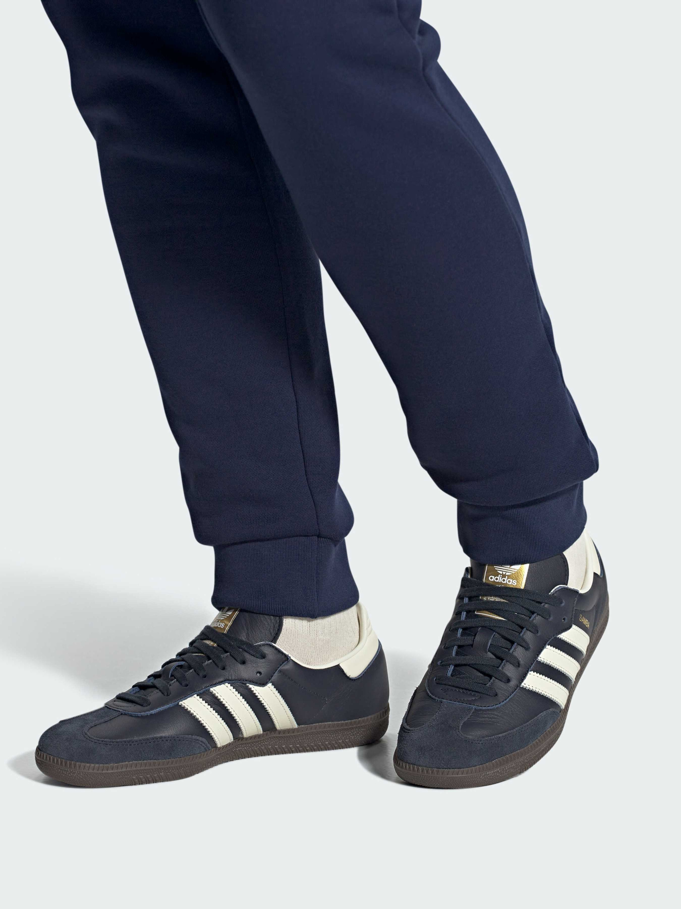 Кеди низькі Adidas Samba модель ID2056 Кеди низькі Adidas Samba модель ID2056 Фото