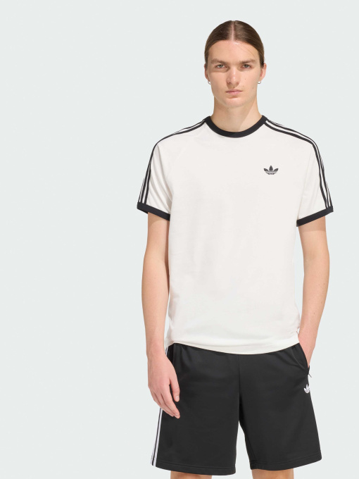 Футболка Adidas Adicolor модель KE3537 Футболка Adidas Adicolor модель KE3537 Фото