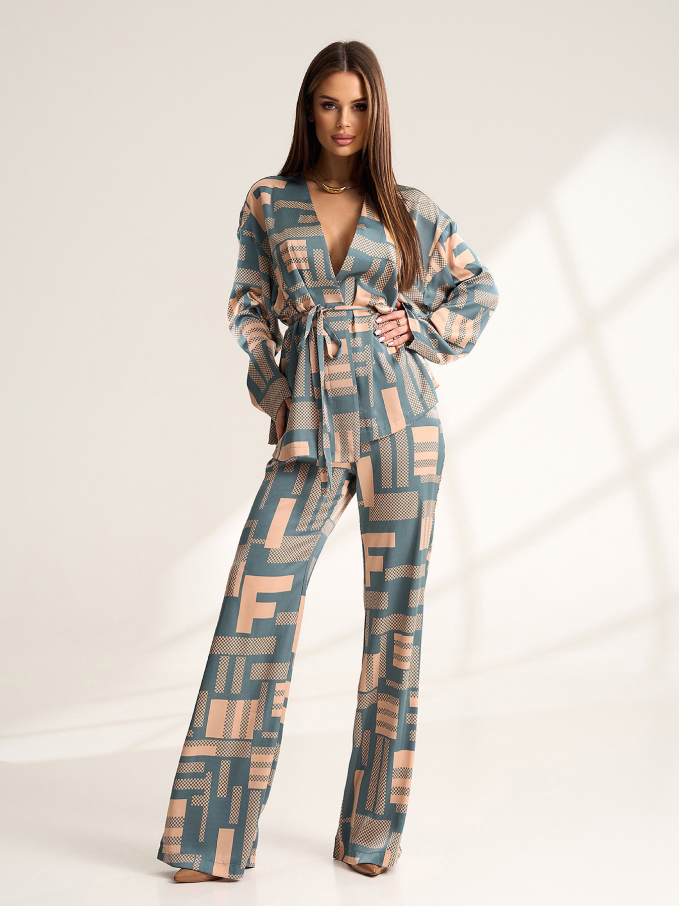 Повседневный костюм ISSA Plus модель 15520_оливковый Повседневный костюм ISSA Plus модель 15520_оливковый Фото