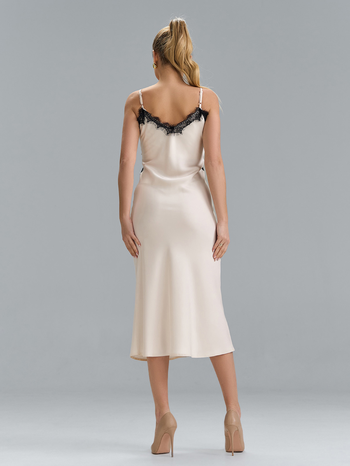 Платья модель 15522_светло-бежевый Фото