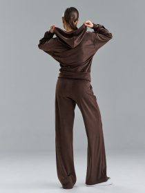Спортивные костюмы модель 15526_темно-коричневый Спортивные костюмы модель 15526_темно-коричневый Фото