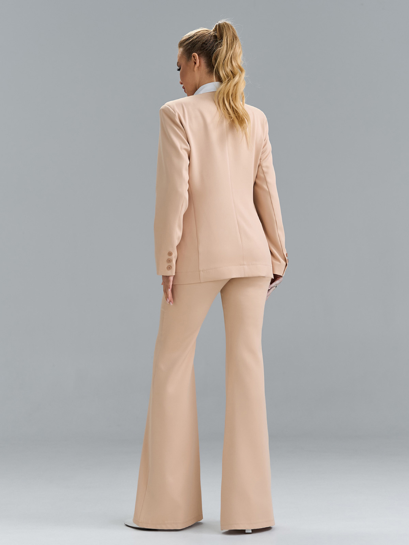 Діловий костюм ISSA Plus модель 15527_бежевый Діловий костюм ISSA Plus модель 15527_бежевый Фото