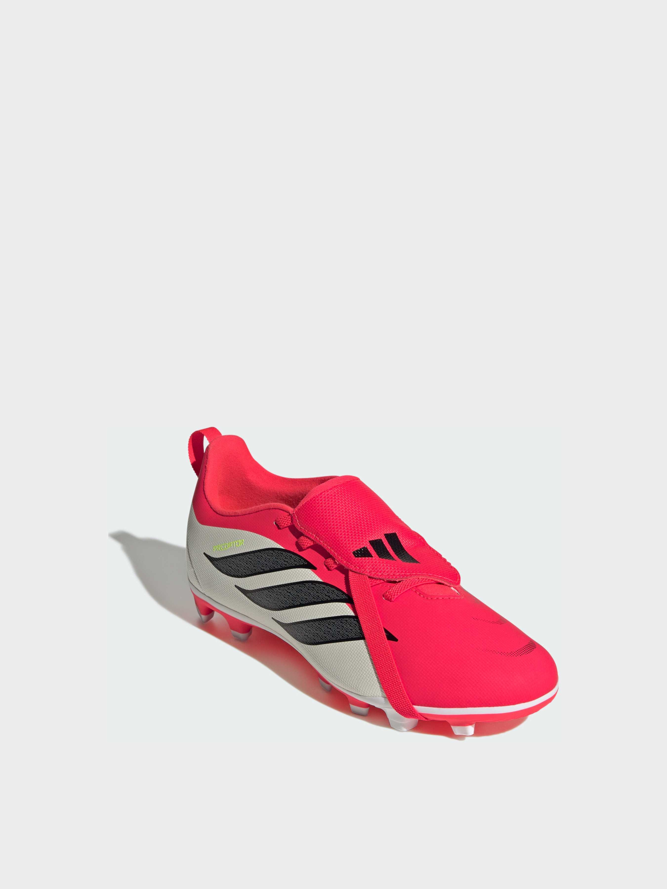 Бутсы Adidas Predator модель JS0352 Бутсы Adidas Predator модель JS0352 Фото