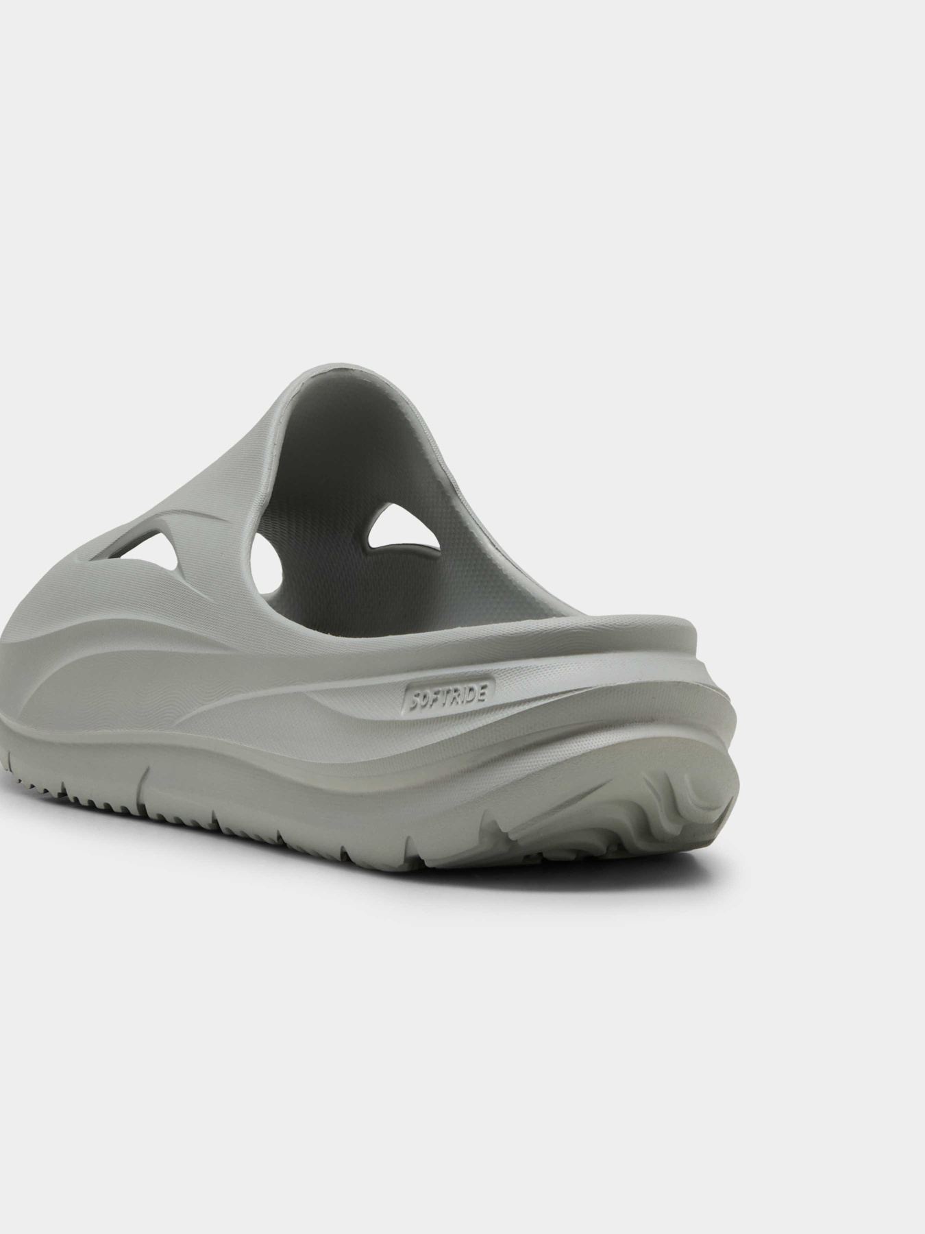 Шльопанці PUMA Softride Zerog Slide модель 400343 Фото