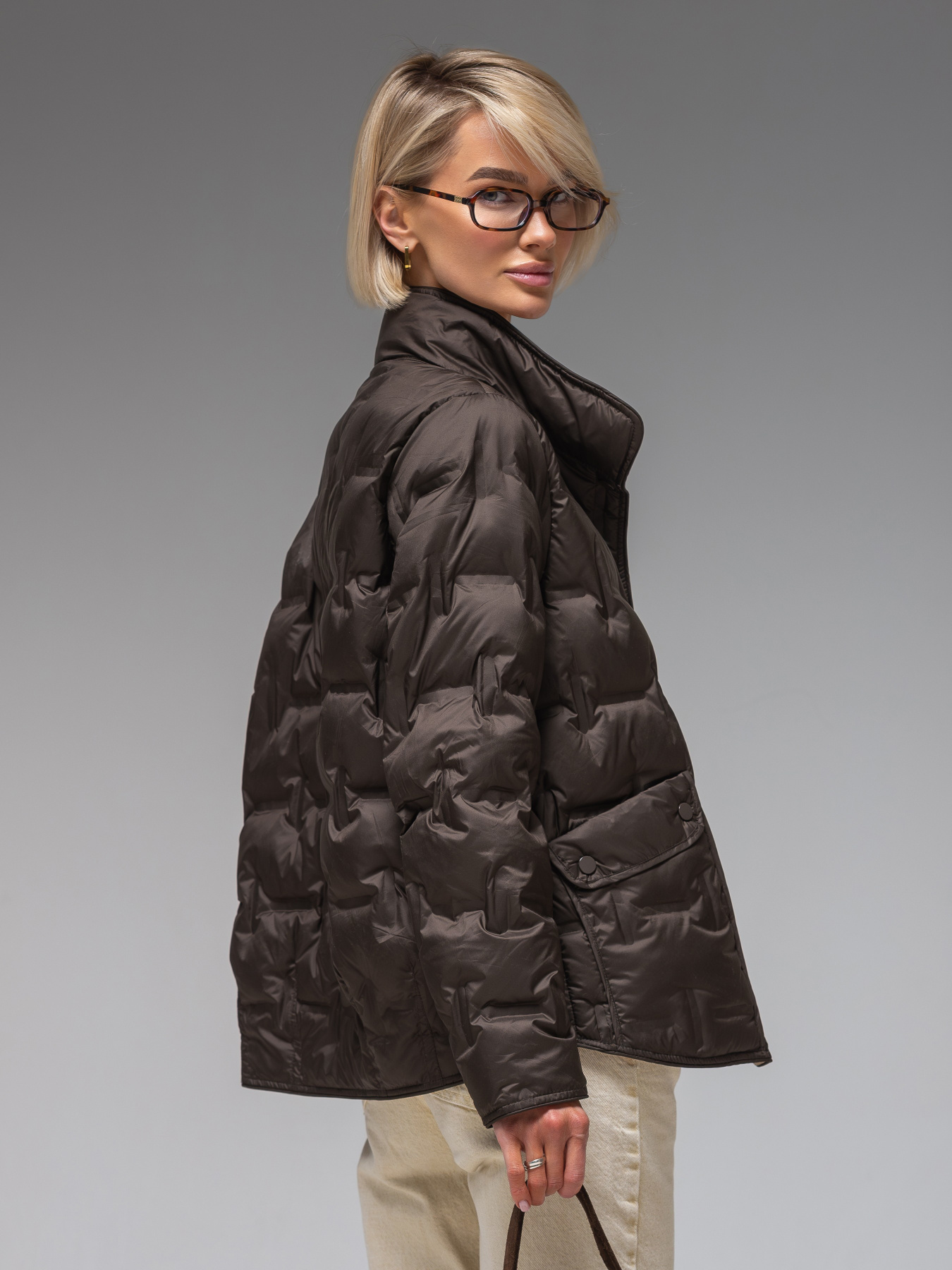 Демісезонна жіноча куртка ультралегка весна-осінь Viva Wear модель 88102 модель 88102-chocolate Демісезонна жіноча куртка ультралегка весна-осінь Viva Wear модель 88102 модель 88102-chocolate Фото