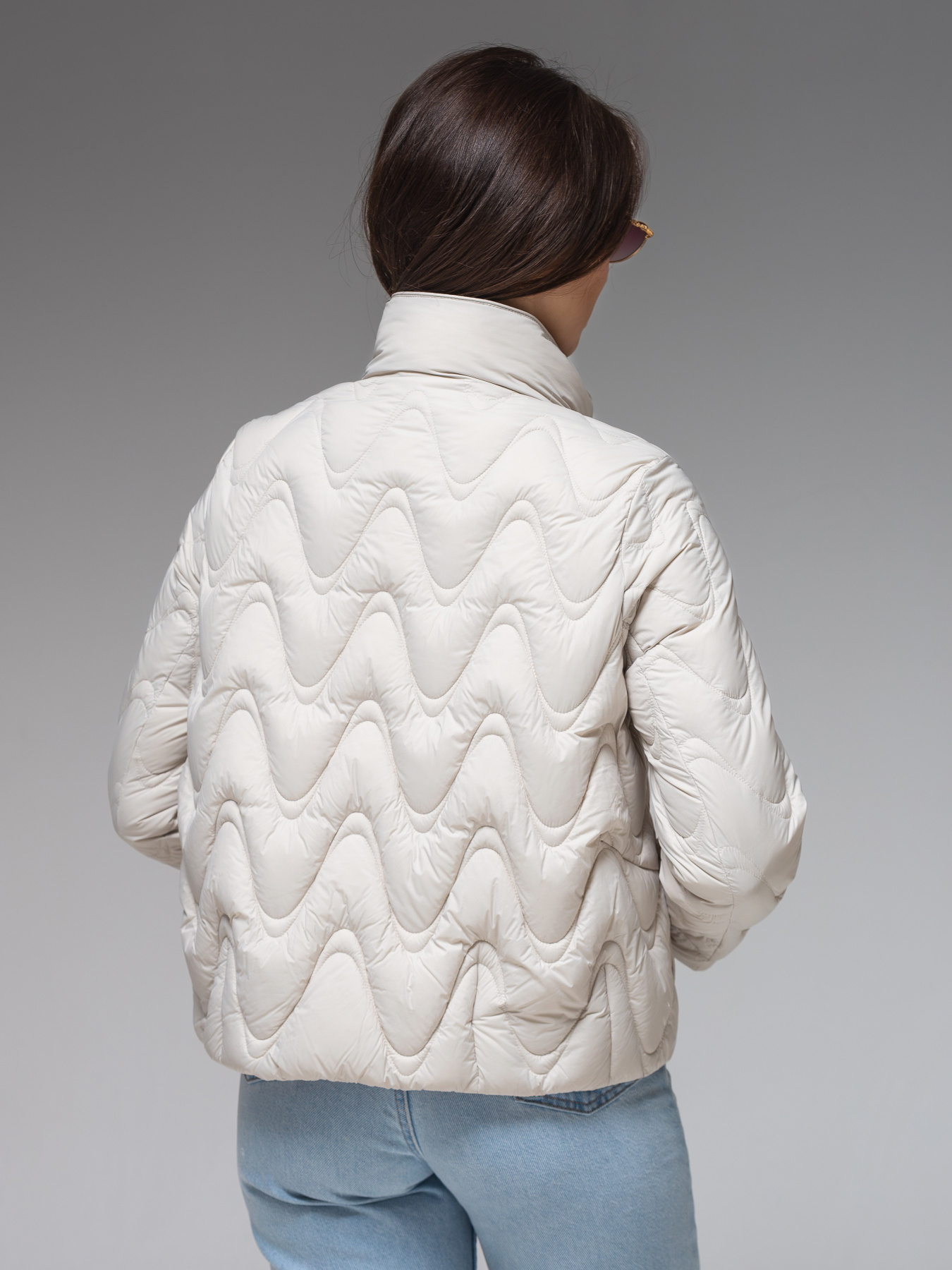 Демісезонна жіноча куртка ультралегка весна-осінь Viva Wear модель 6886 модель 6886-milky Фото