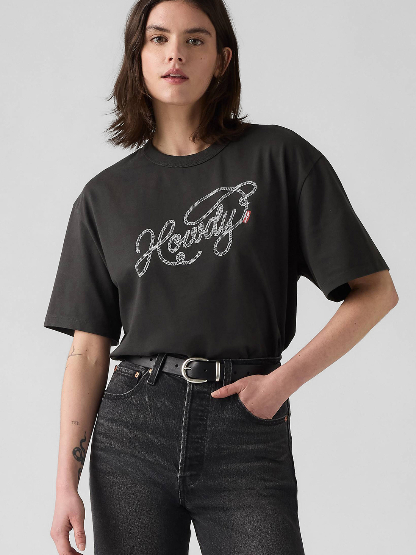 Жіноча темно-сіра футболка модель 001MX;0008 Фото