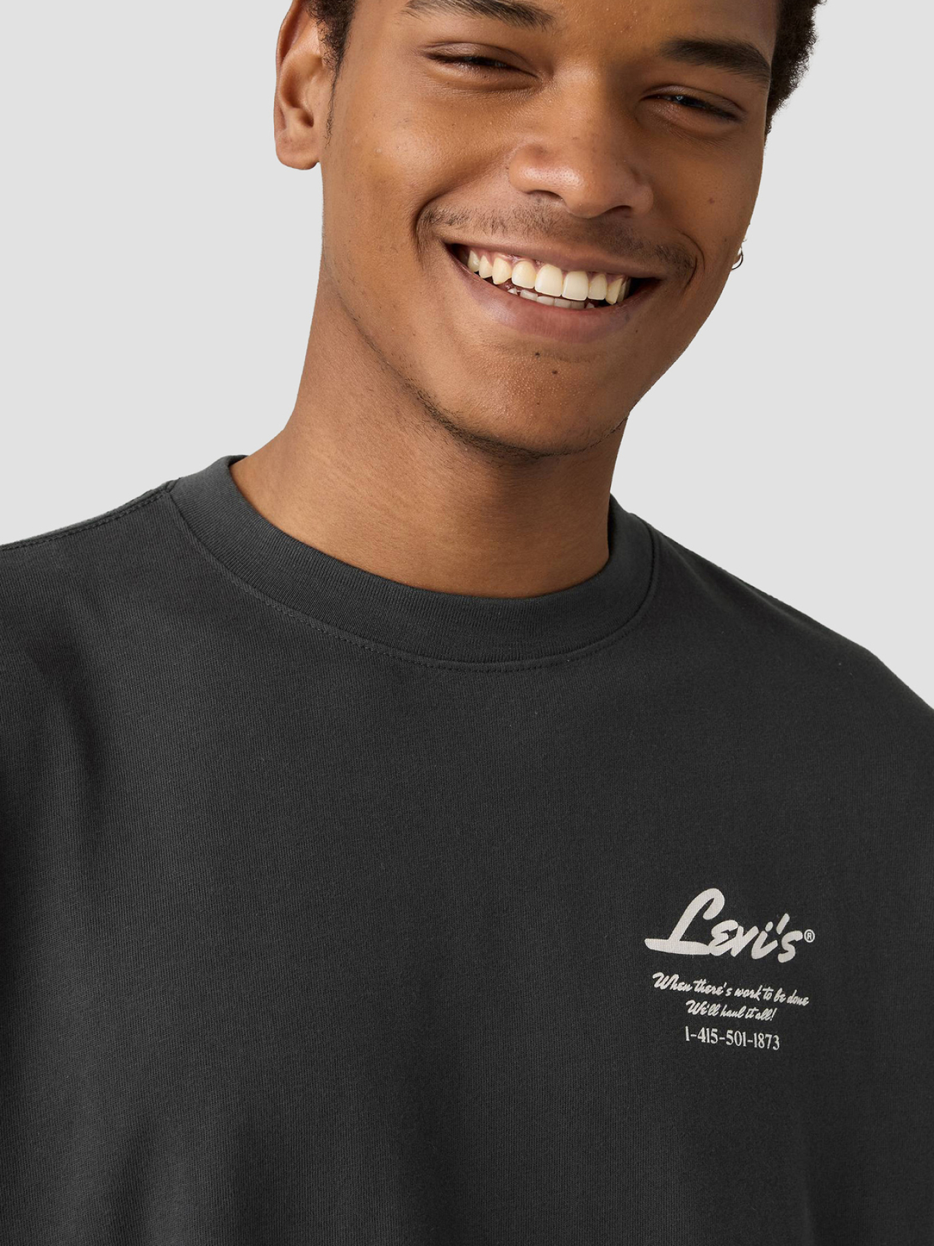 Чоловіча чорна футболка модель 003XL;0000 Фото