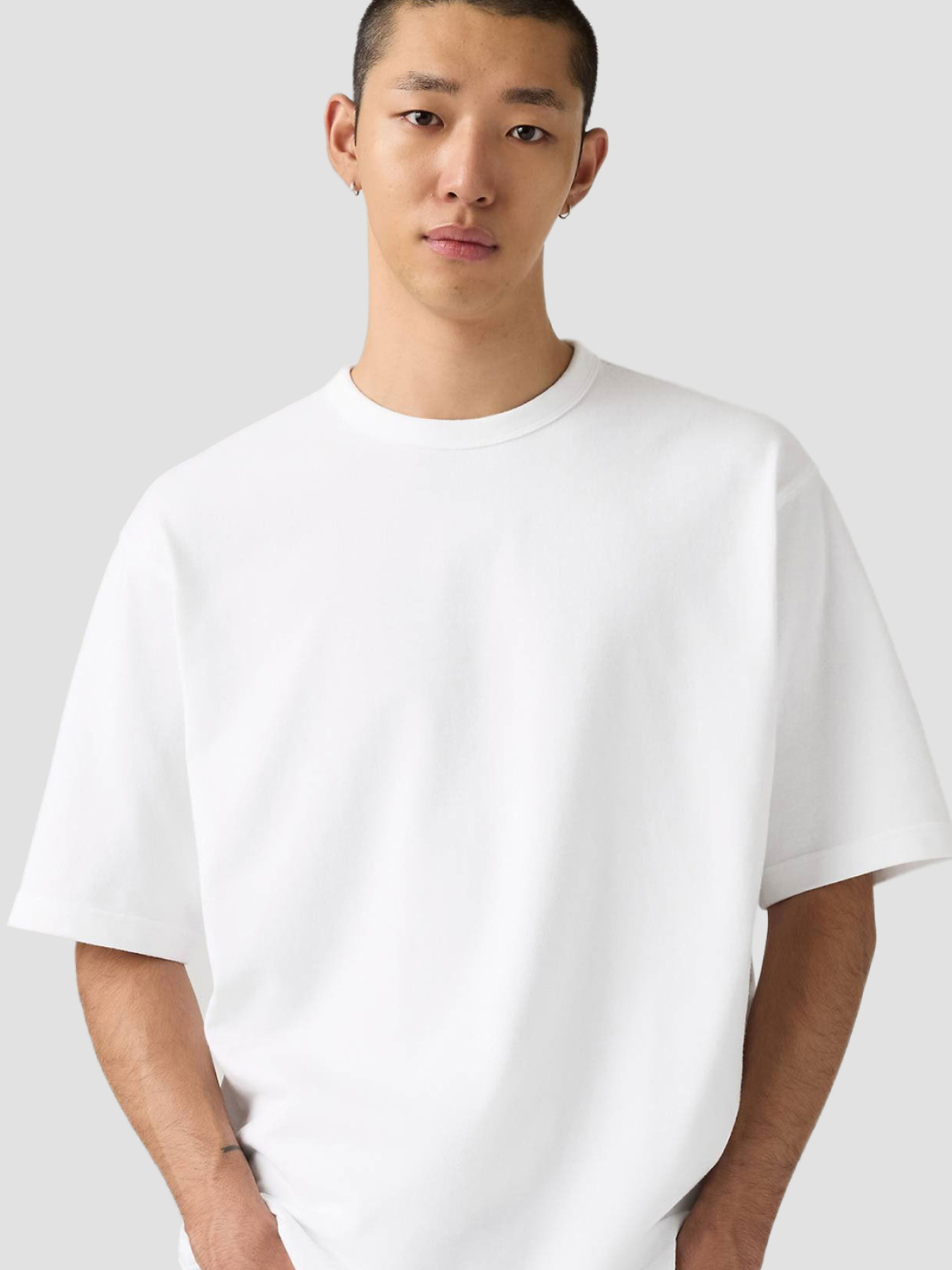 Мужская белая футболка модель 005GY;0000 Фото