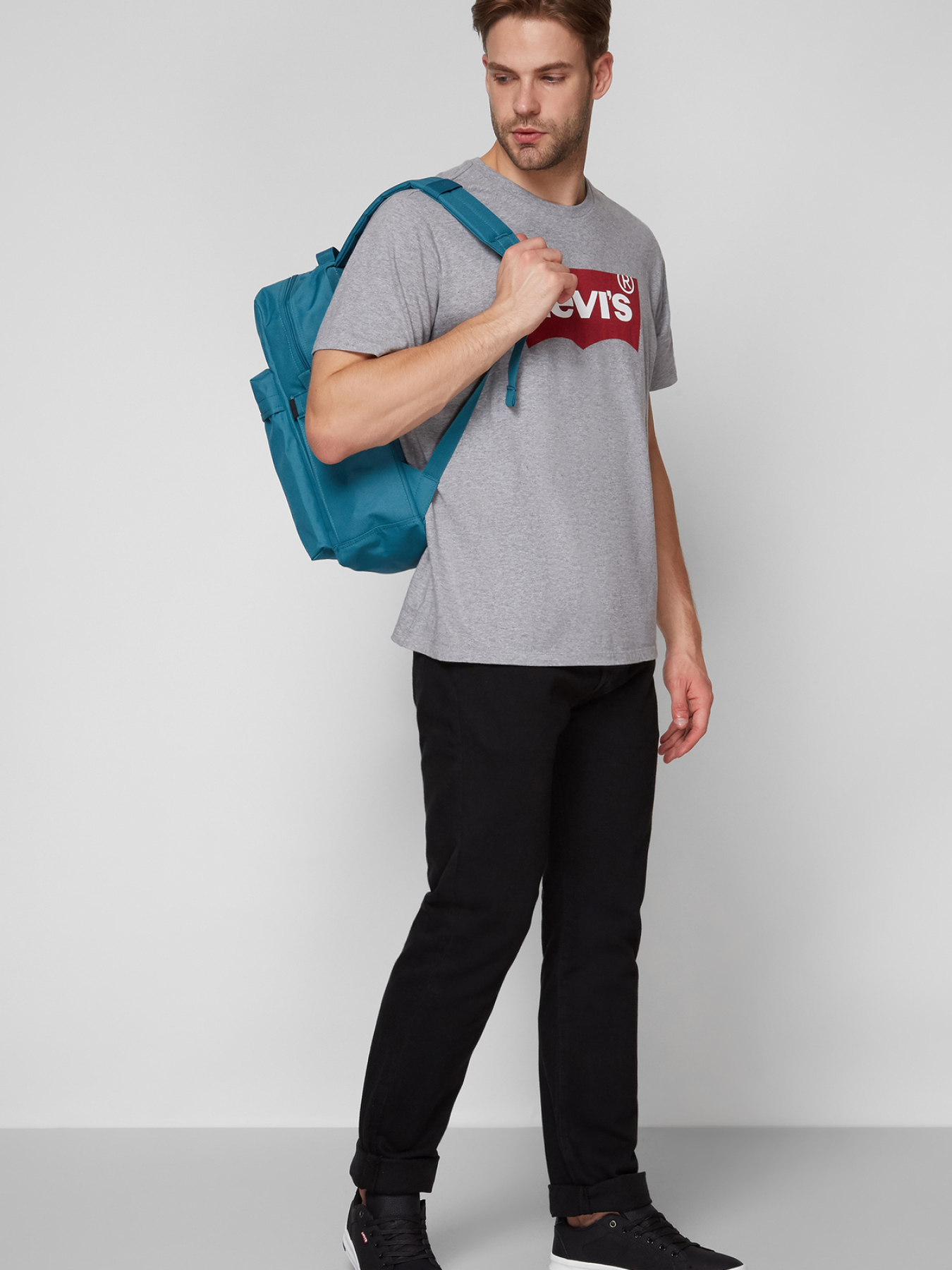 Чоловіча сіра футболка модель 17783;0138 Фото