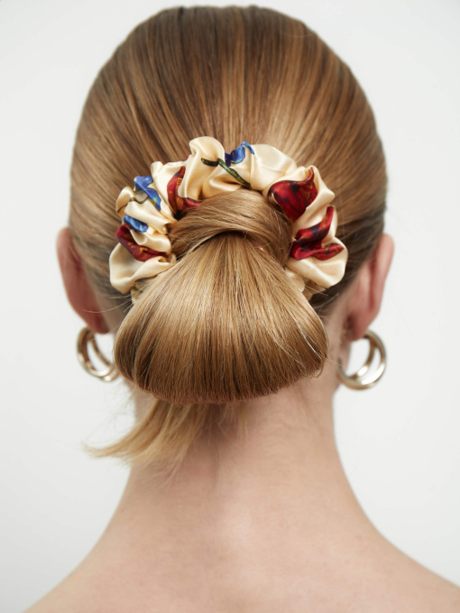 Резинка для волос из натурального шелка "Влюбленость" Obiimy модель R-15 Фото