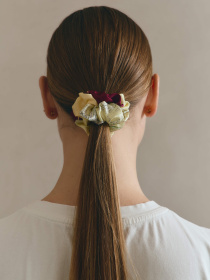 Резинка для волос из натурального шелка "Тишина сердца" Obiimy модель R-29 Фото