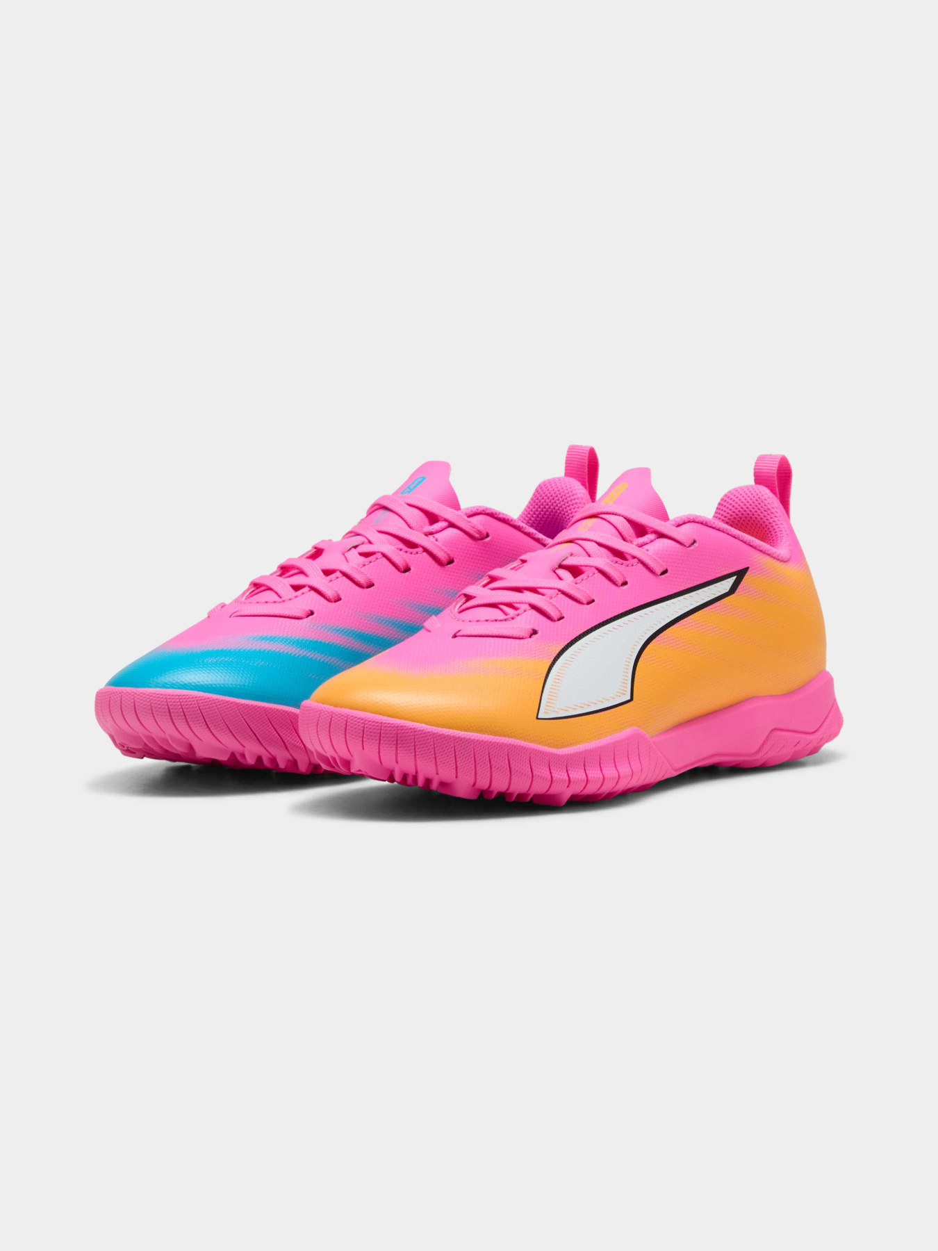 Кросівки PUMA Ultra 6 Play Tt Jr модель 108989 Фото