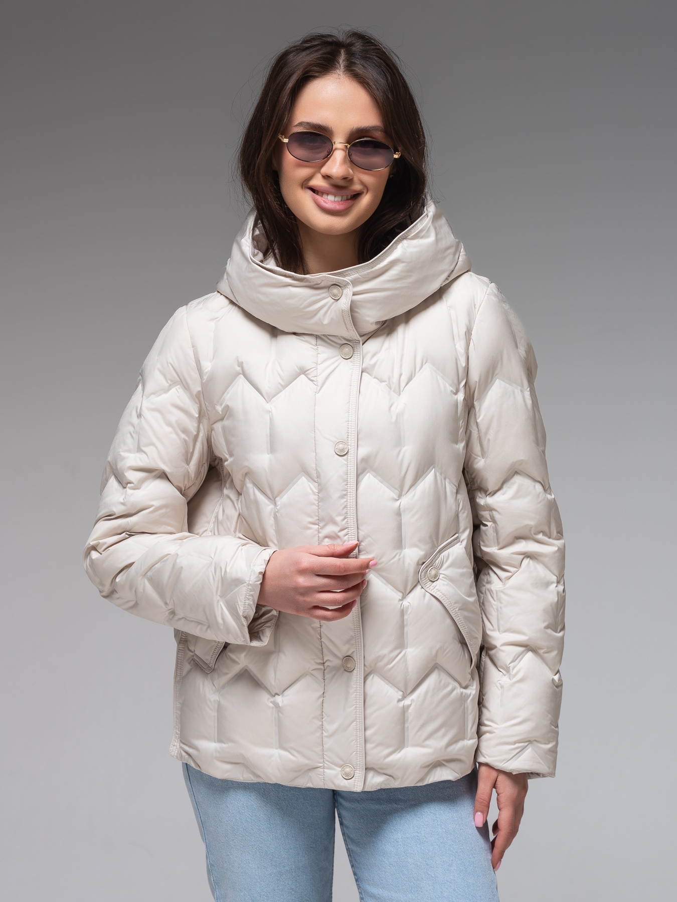 Демісезонна жіноча куртка ультралегка весна-осінь Viva Wear модель 6538 модель 6538-milky Фото