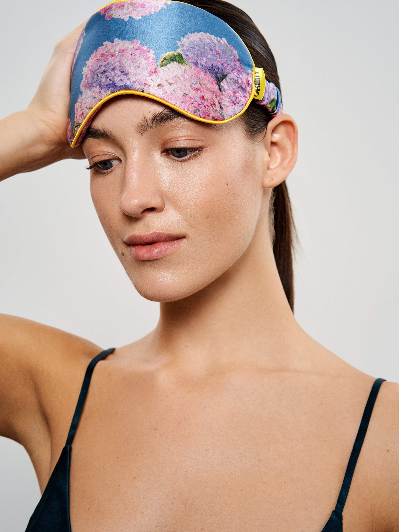 Маска для сна из итальянского шелка «Искренние Чувства» Obiimy модель M-13 Фото