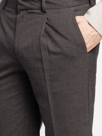 Чоловічі штани M01.02.38.611 Arber коричневі зі стрілками модель M01.02.38.611 Фото