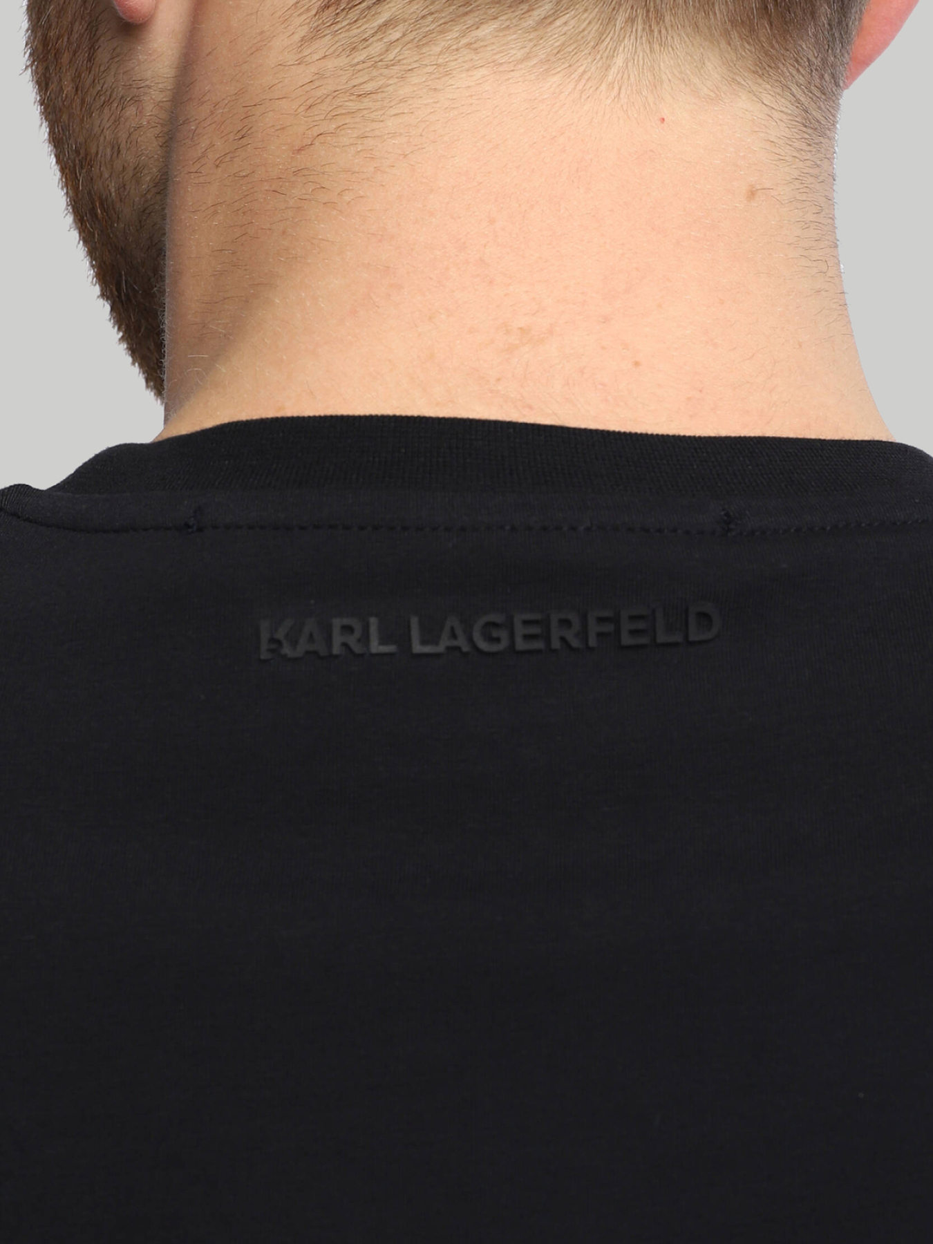 Футболка Karl Lagerfeld модель 500221.755027;690 Футболка Karl Lagerfeld модель 500221.755027;690 Фото