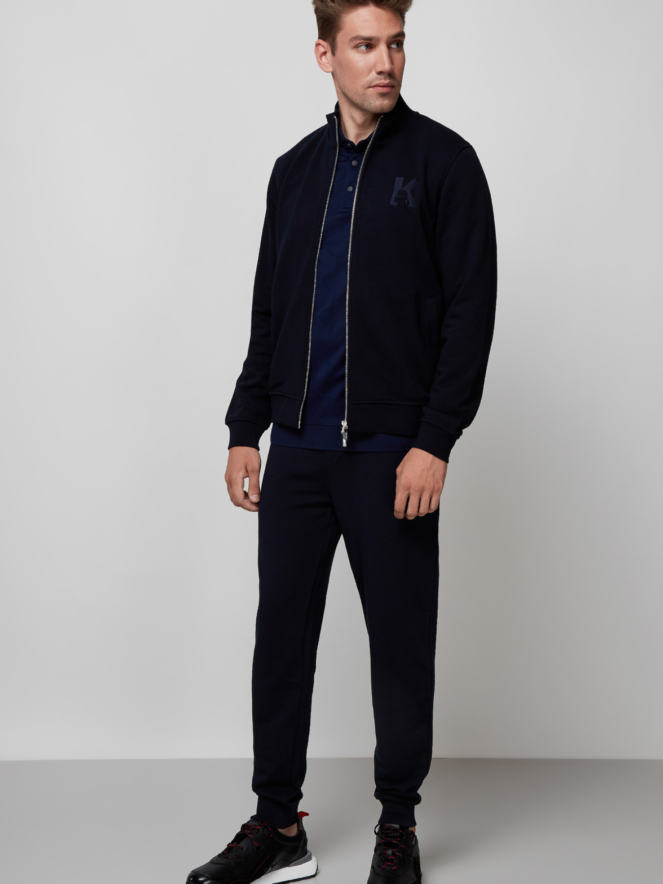 Спортивна кофта Karl Lagerfeld модель 500900.705891;690 Фото