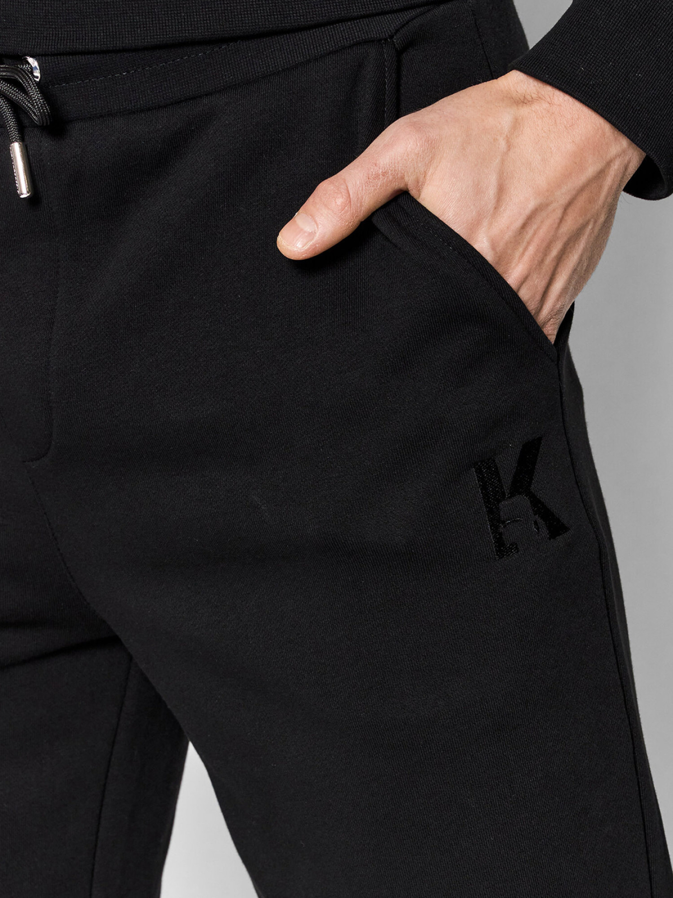 Штаны спортивные Karl Lagerfeld модель 500900.705894;990 Фото