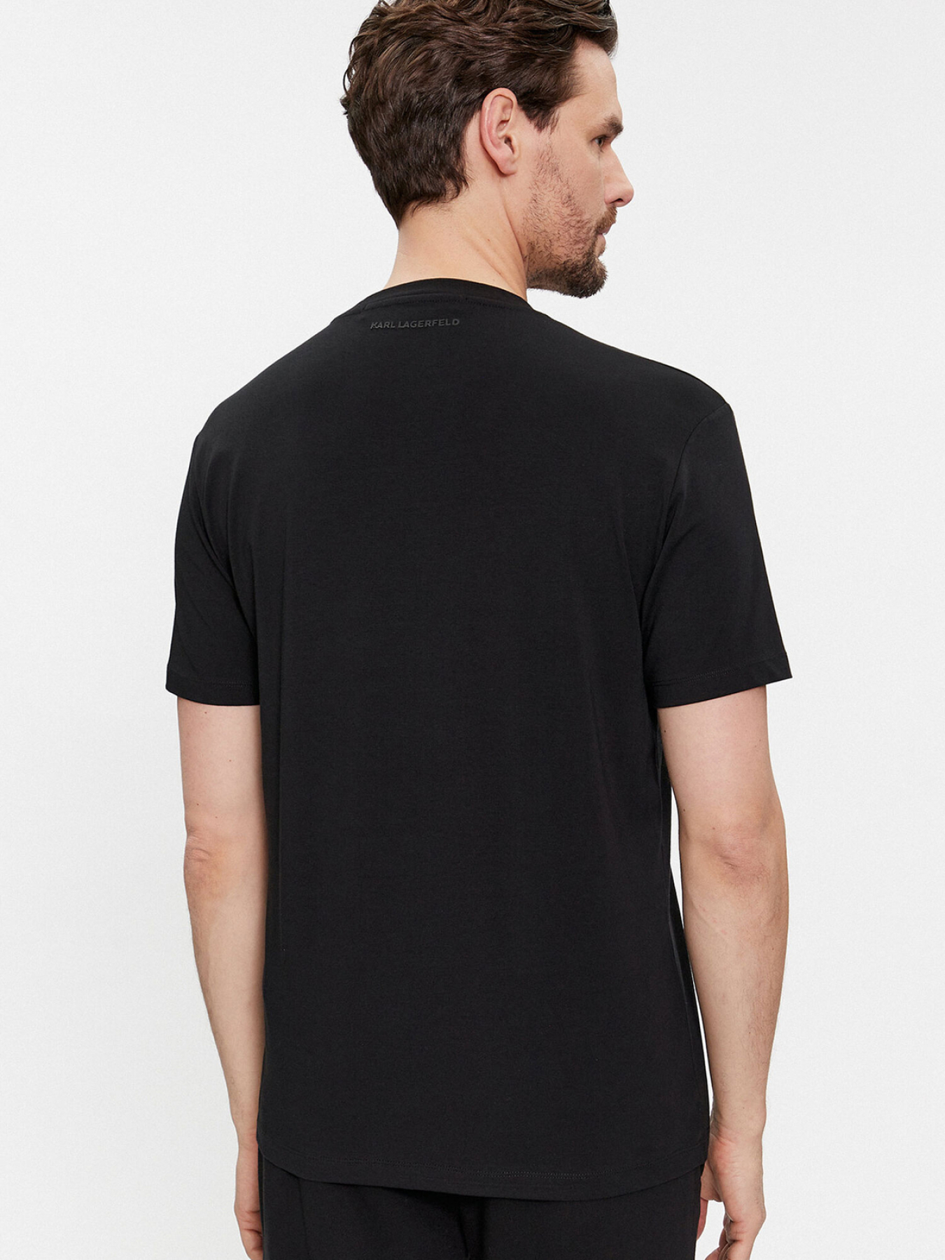 Футболка Karl Lagerfeld модель 541221.755061;990 Футболка Karl Lagerfeld модель 541221.755061;990 Фото
