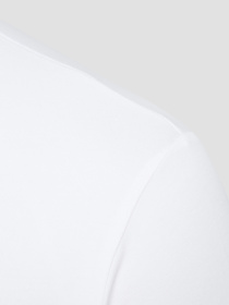 Мужская белая футболка модель 542221.755057;10 Мужская белая футболка модель 542221.755057;10 Фото