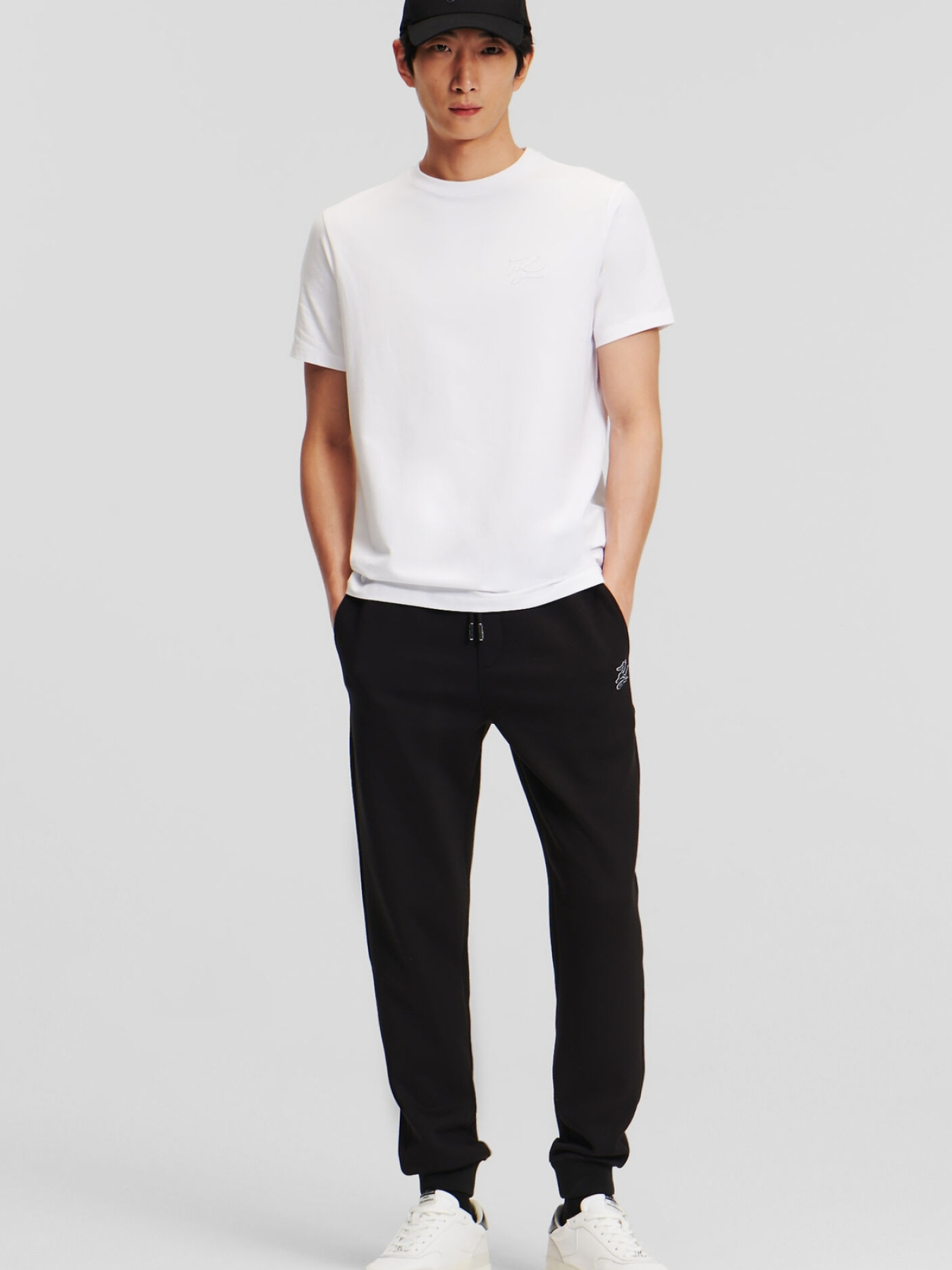 Футболка Karl Lagerfeld модель 543221.755403;10 Фото