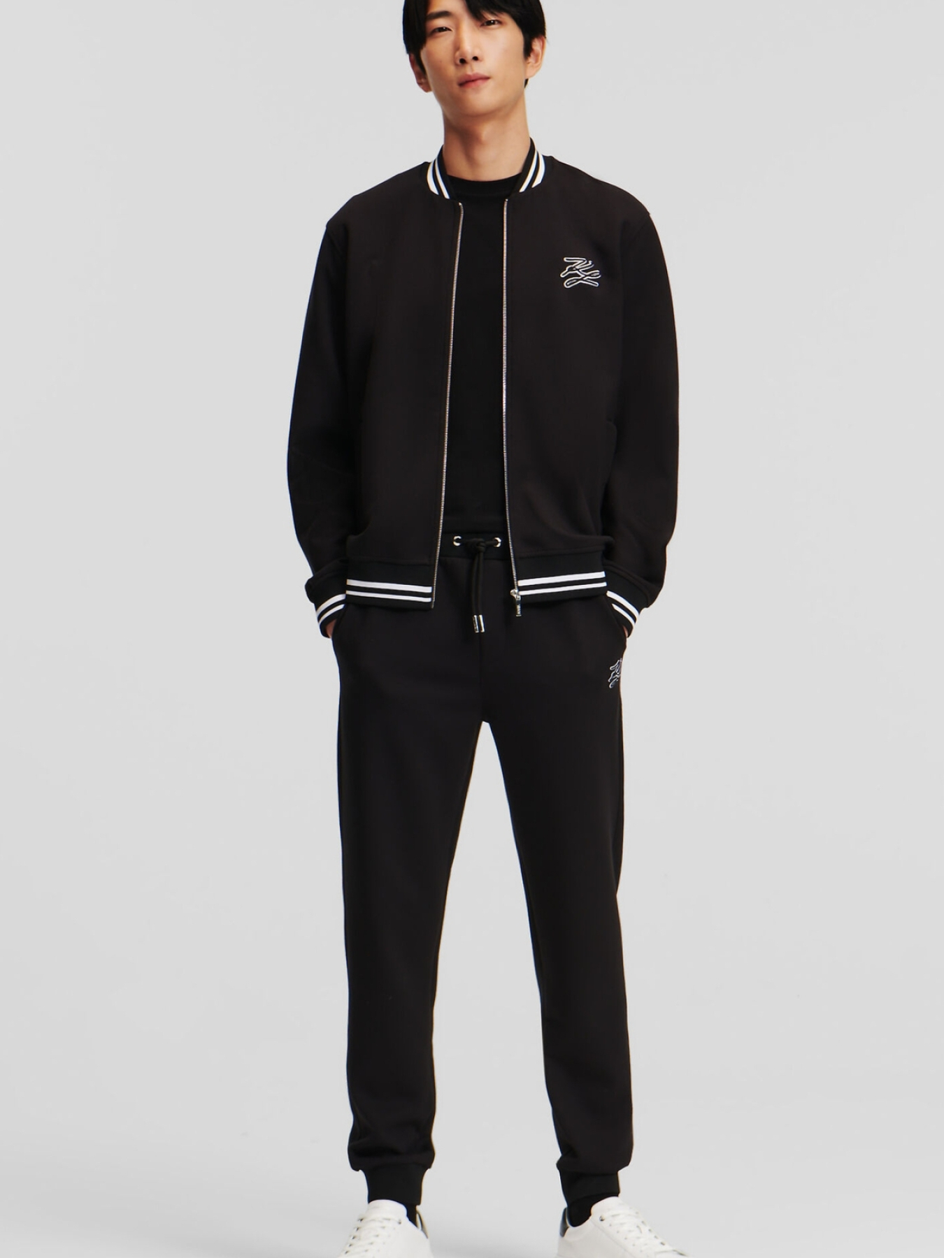 Спортивная кофта Karl Lagerfeld модель 543904.705410;990 Фото