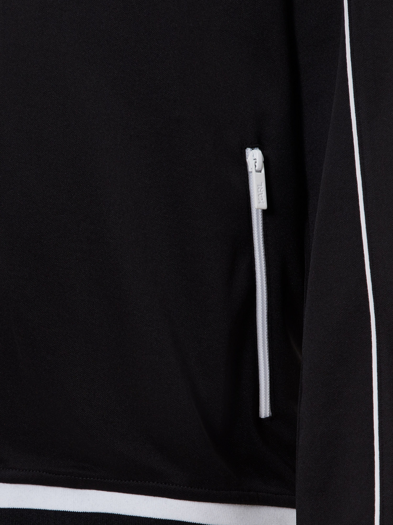 Спортивна кофта Karl Lagerfeld модель 543905.705084;990 Спортивна кофта Karl Lagerfeld модель 543905.705084;990 Фото