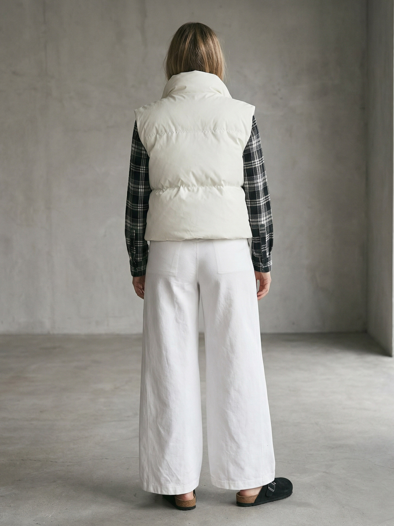 Жилет модель 2356.6609 Фото