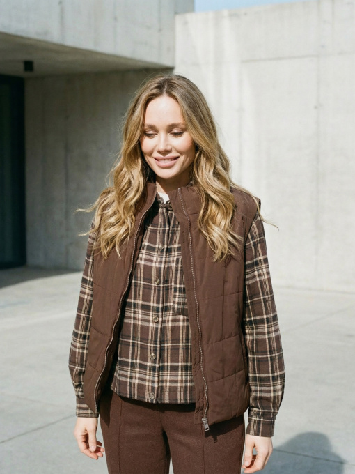 Жилет модель 2357.6637 Фото