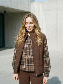 Утеплений жилет Seventeen модель 2357.6637 Утеплений жилет Seventeen модель 2357.6637 Фото