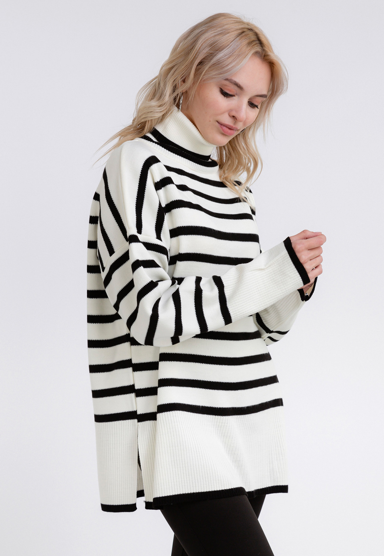 Свитер Romashka модель 399004903072 Фото