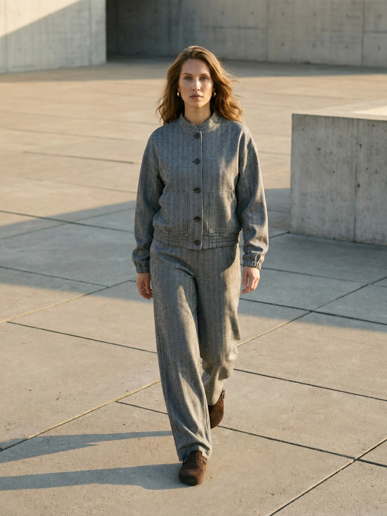 Брюки модель 2374.6626 Фото