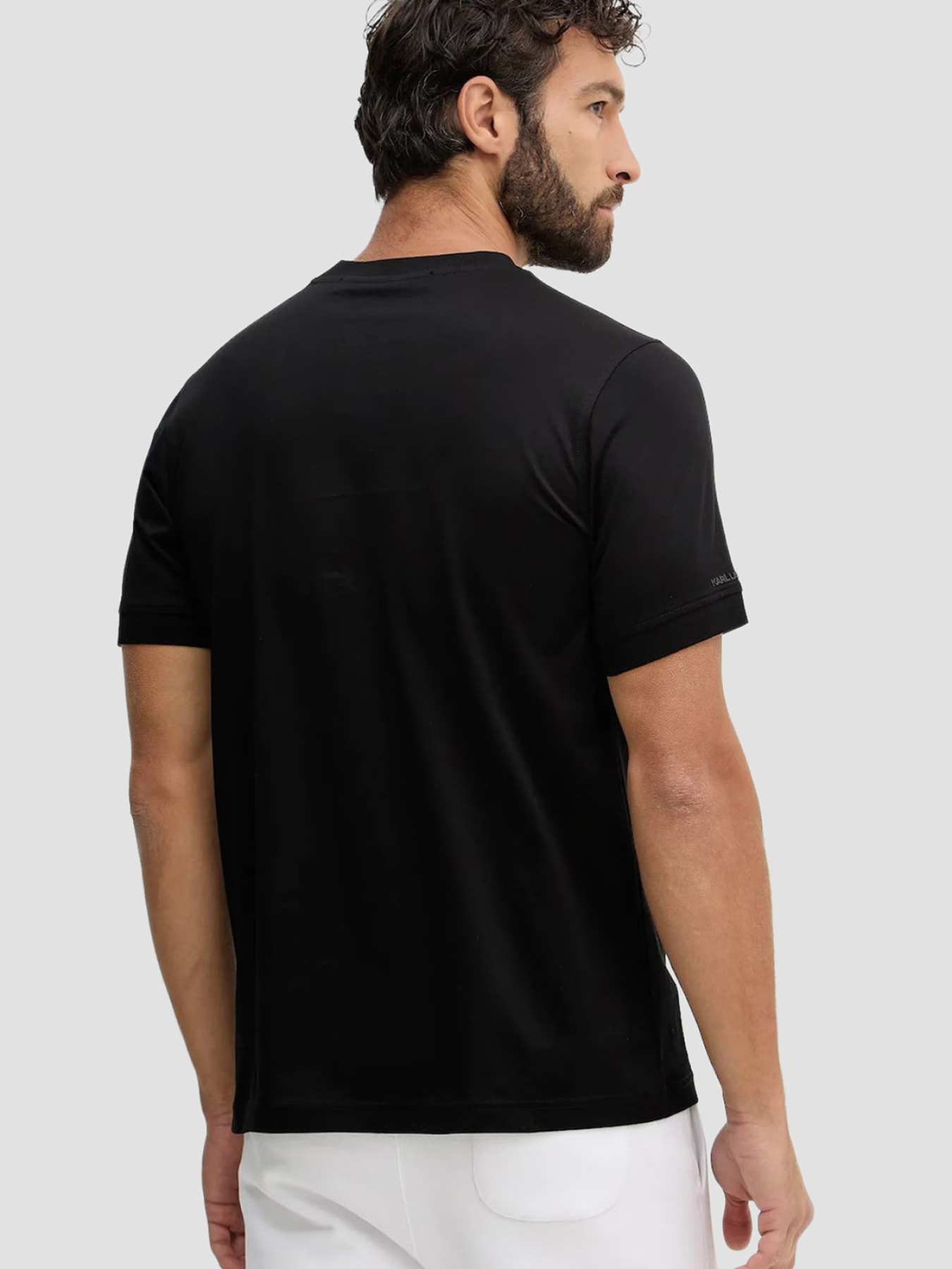 Футболка Karl Lagerfeld модель 561200.755004;990 Футболка Karl Lagerfeld модель 561200.755004;990 Фото